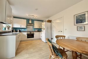 Kitchen/Diner- click for photo gallery